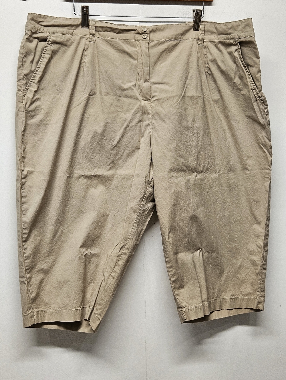 Eileen Fisher Woman Capri Pants Plus Size 3X Beige Knee Length Cropped Coastal
